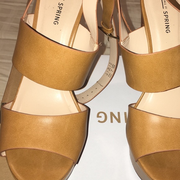 Call it Spring block heels - Picture 4 of 4